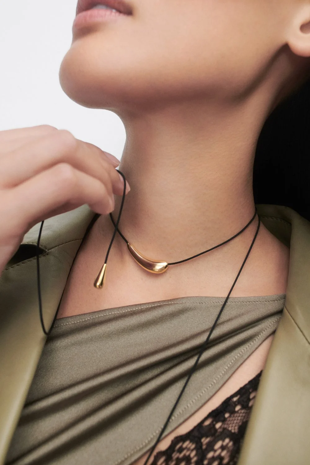 IMWIM - Home to the world's most-coveted designer apparel, bags